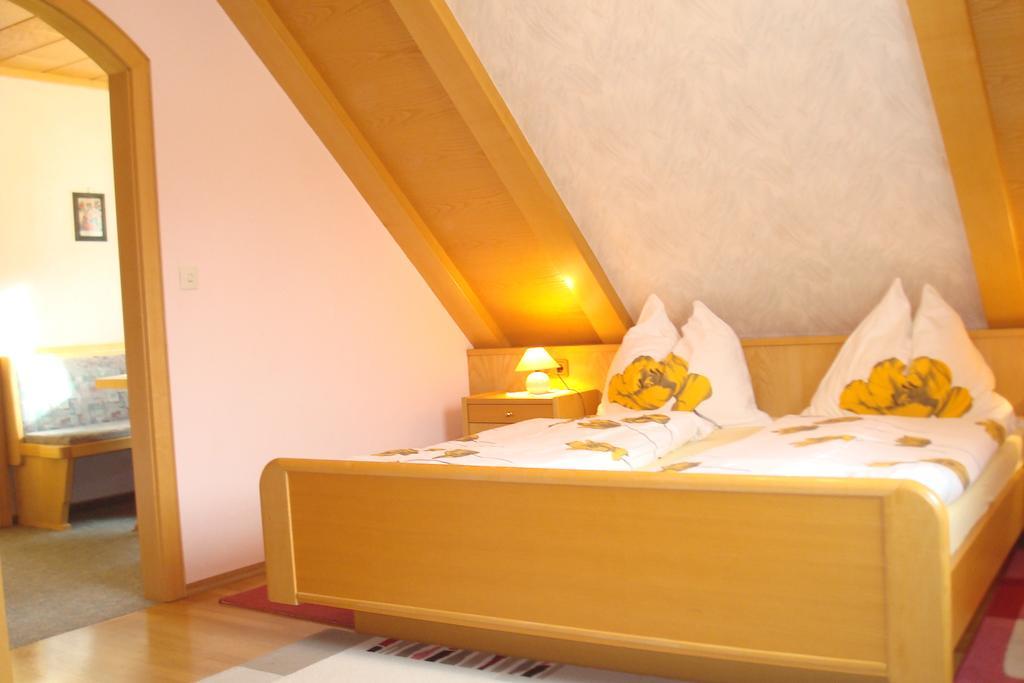 Gaestehaus Moser Ramingstein الغرفة الصورة